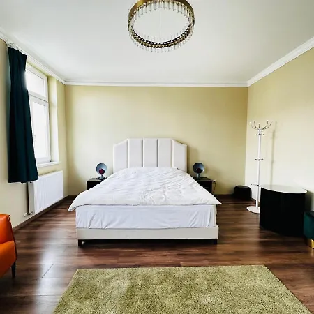 Krisztina 21 Budapest