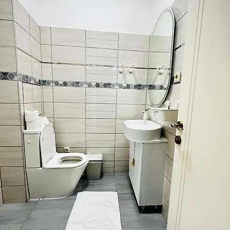 Krisztina 21 * Budapeşte